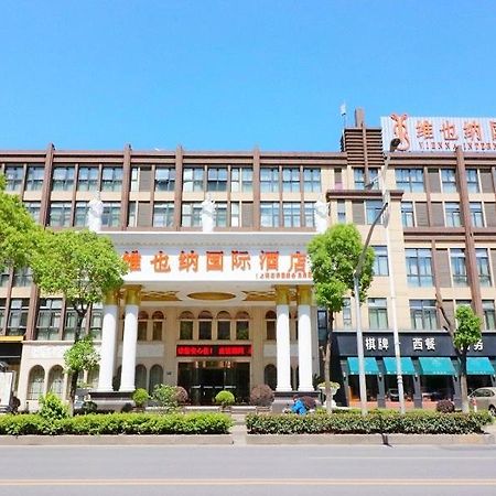 Vienna Hotel Shanghai Hongqiao National Convention Centre Bagian luar foto