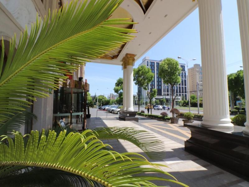 Vienna Hotel Shanghai Hongqiao National Convention Centre Bagian luar foto